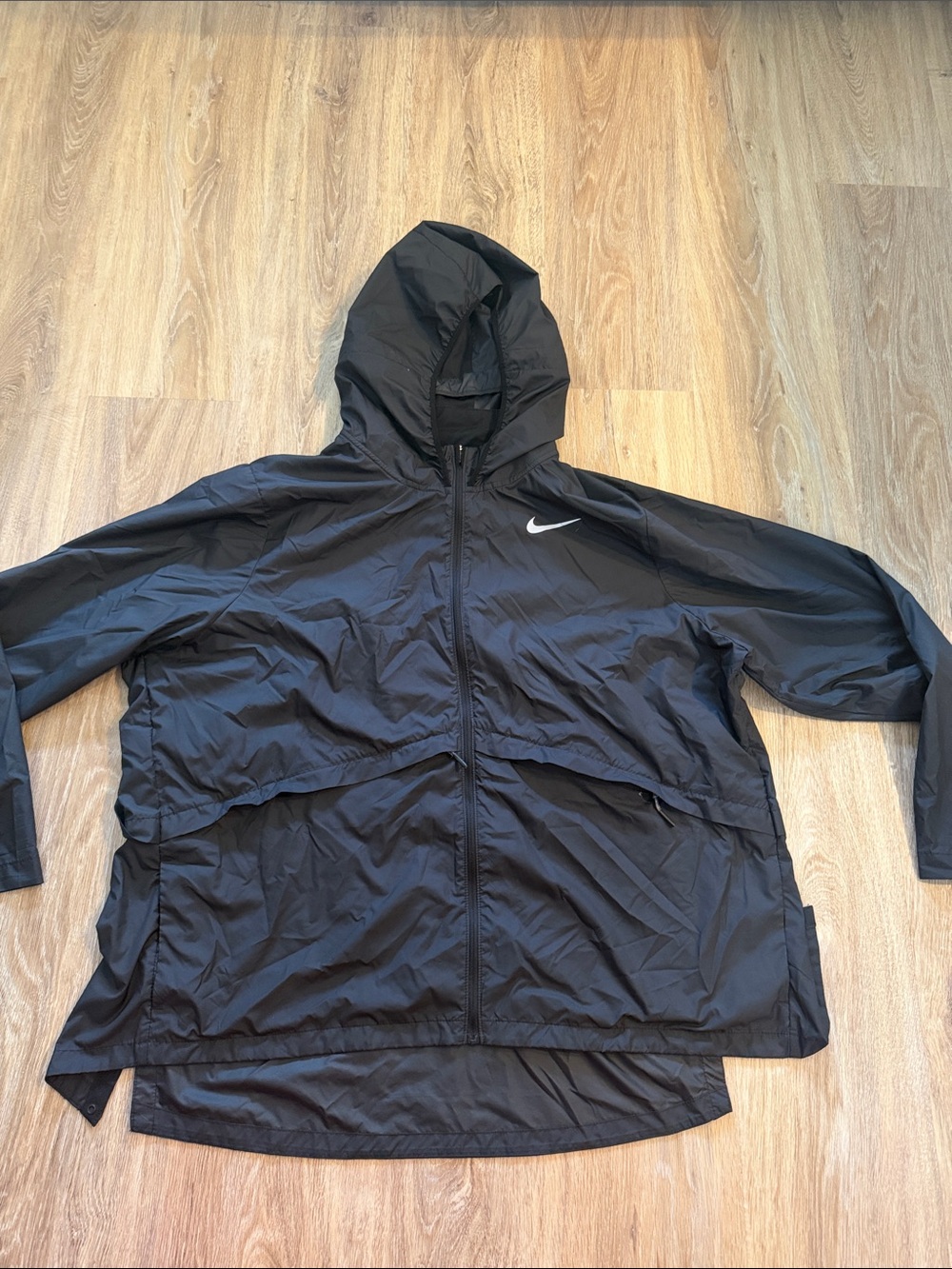 Nike Black Hooded Lightweight Windbreaker Jacket
